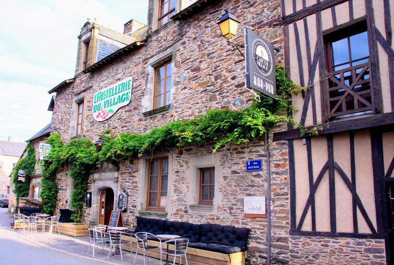 Le Cafe Du Village - Bar A Cocktails & A Ambiance Lohéac Exterior photo